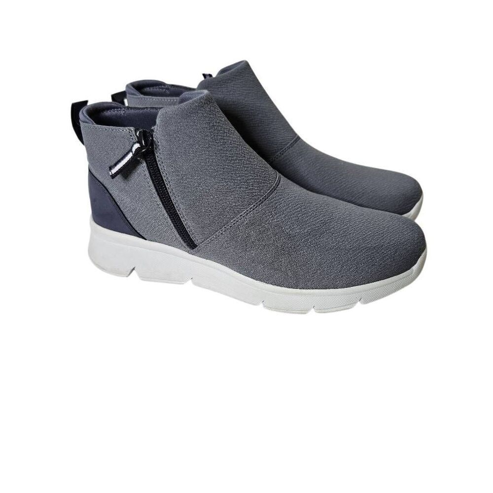 Ryka womens Companion ankle booties, gray. Size 8.